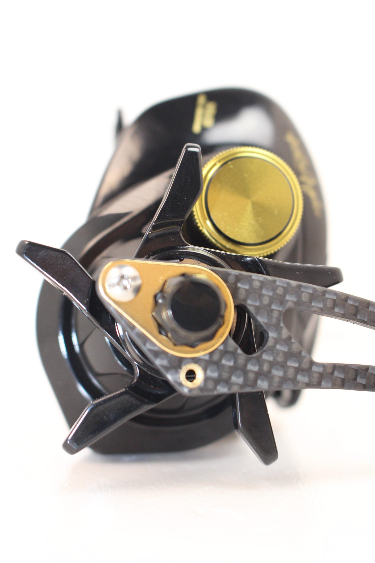 CA400 BAITCAST REEL