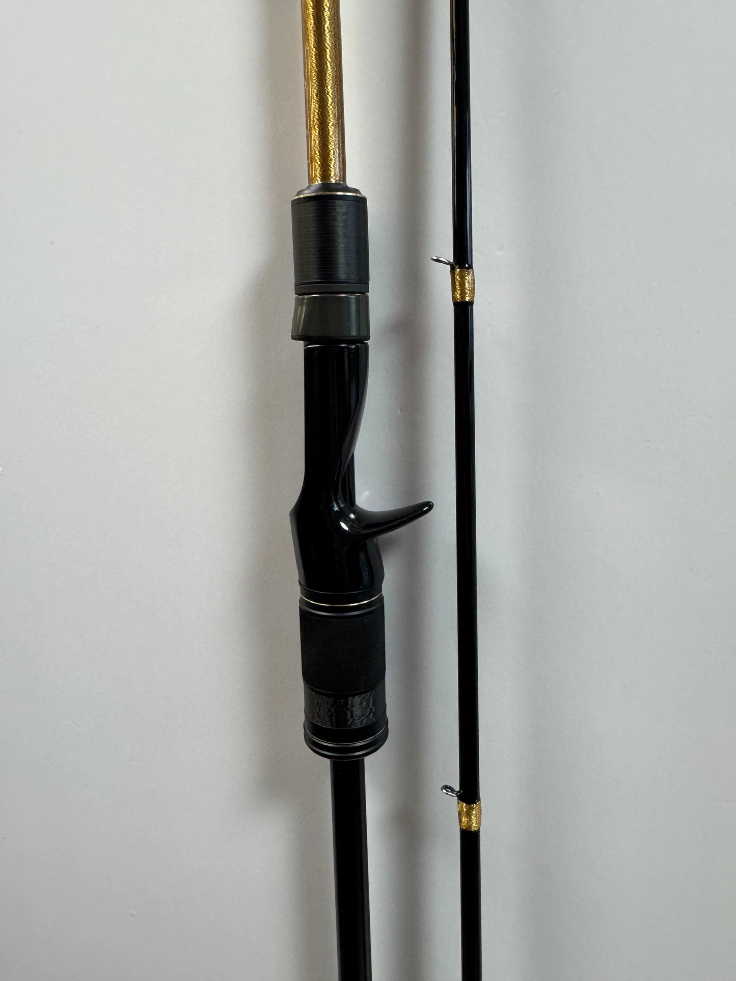 KAL 2-PIC EQUAL LENGTH CASTING ROD