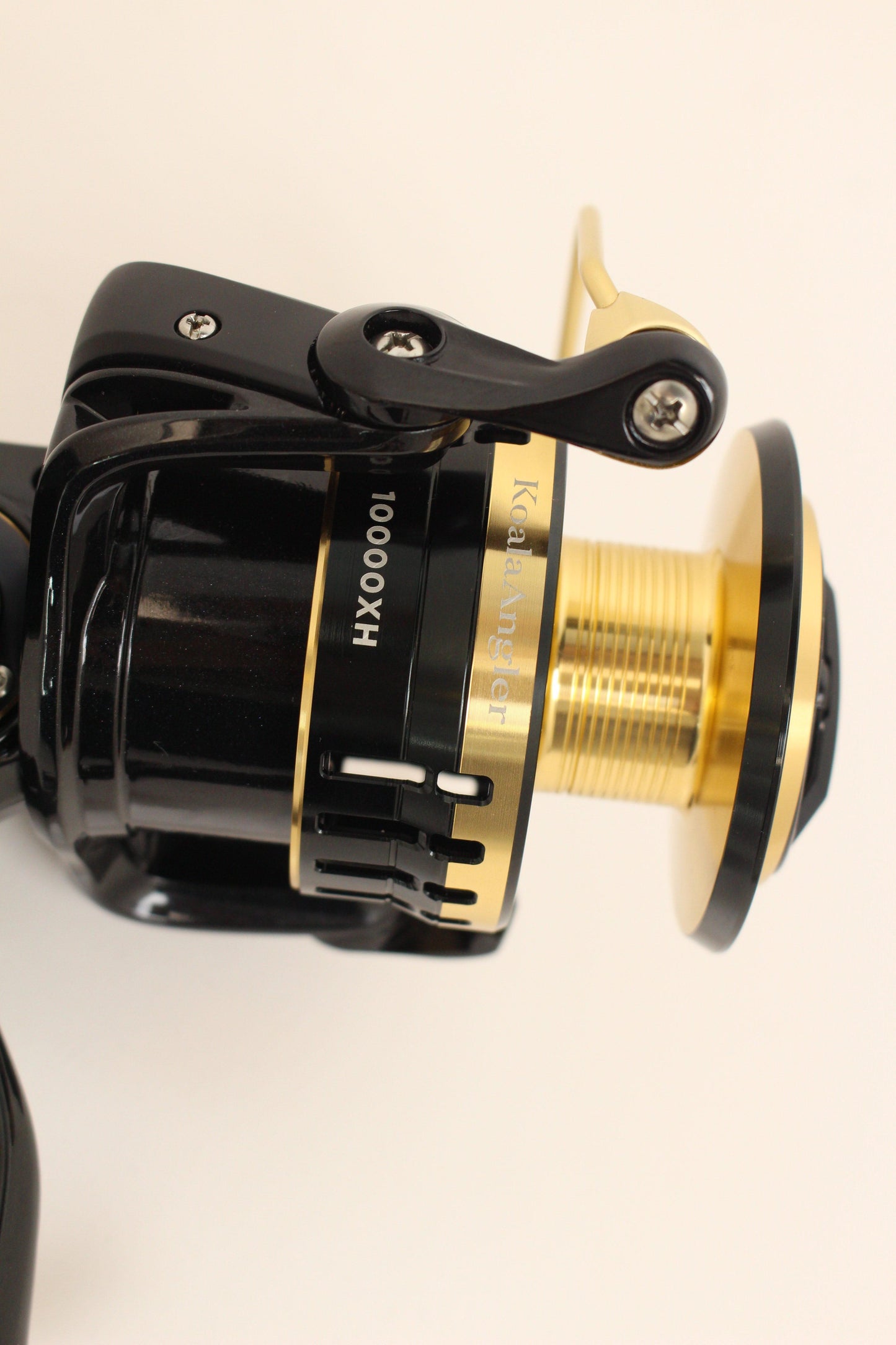 KAX SPINNING REEL