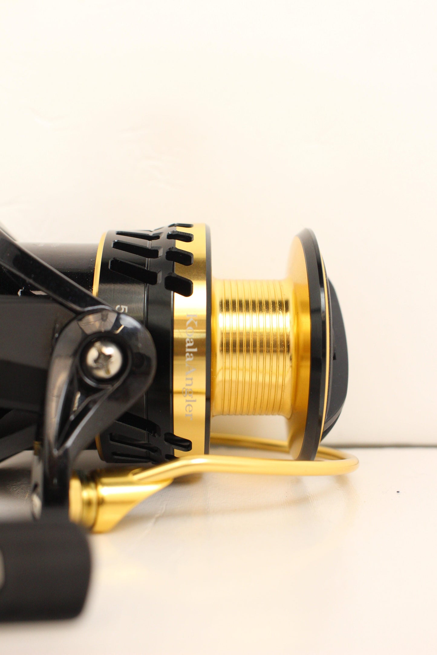 KAX SPINNING REEL